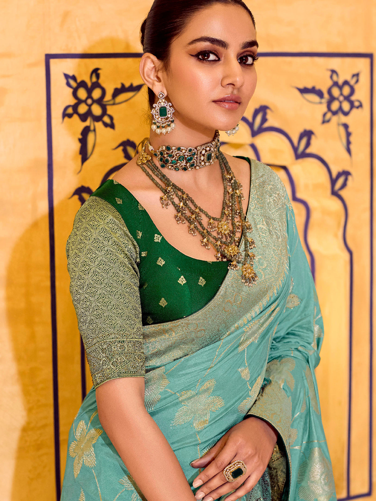 Graceful blue banarasi crepe silk saree