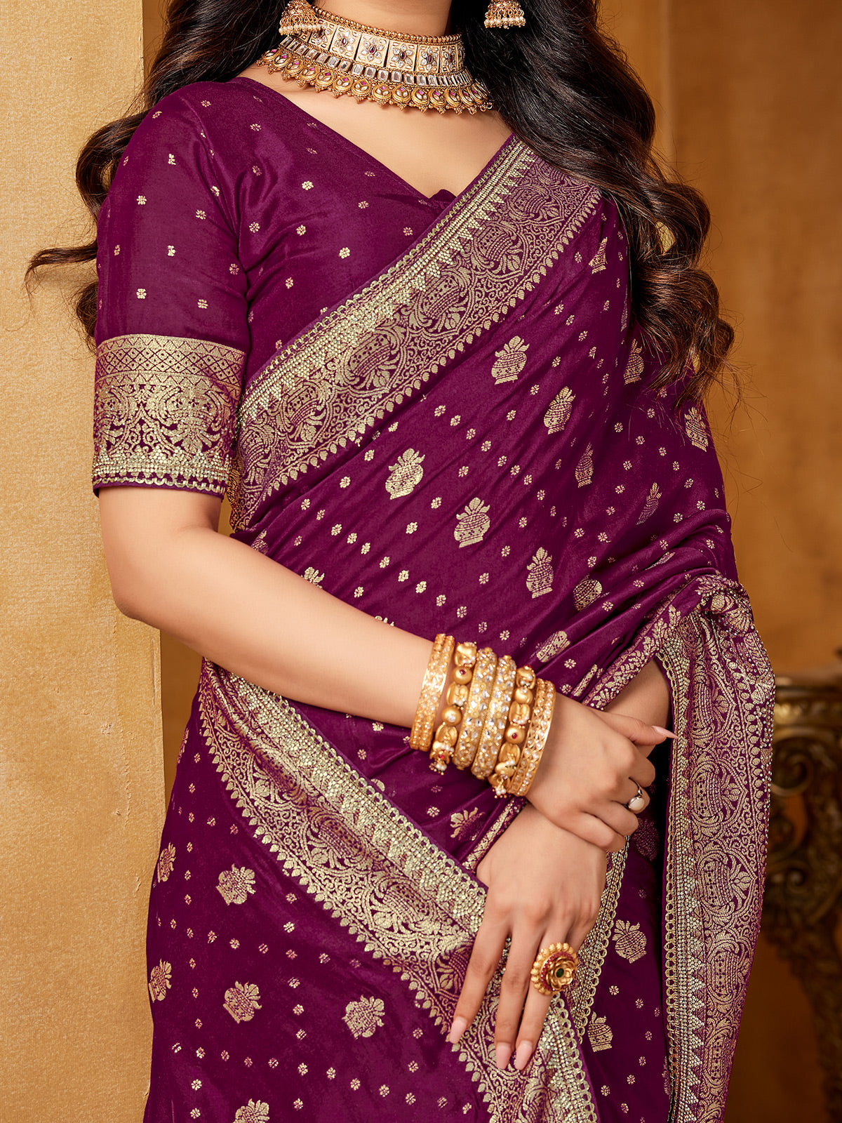Wine royal bhavana woven elegance