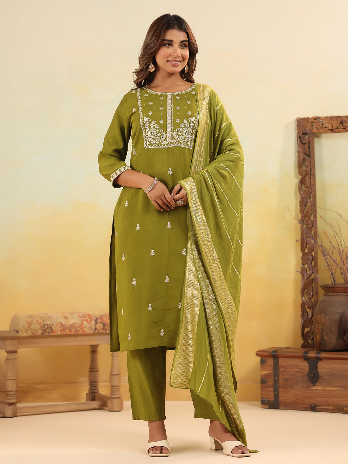 Mehendi green yoke style silk kurti set