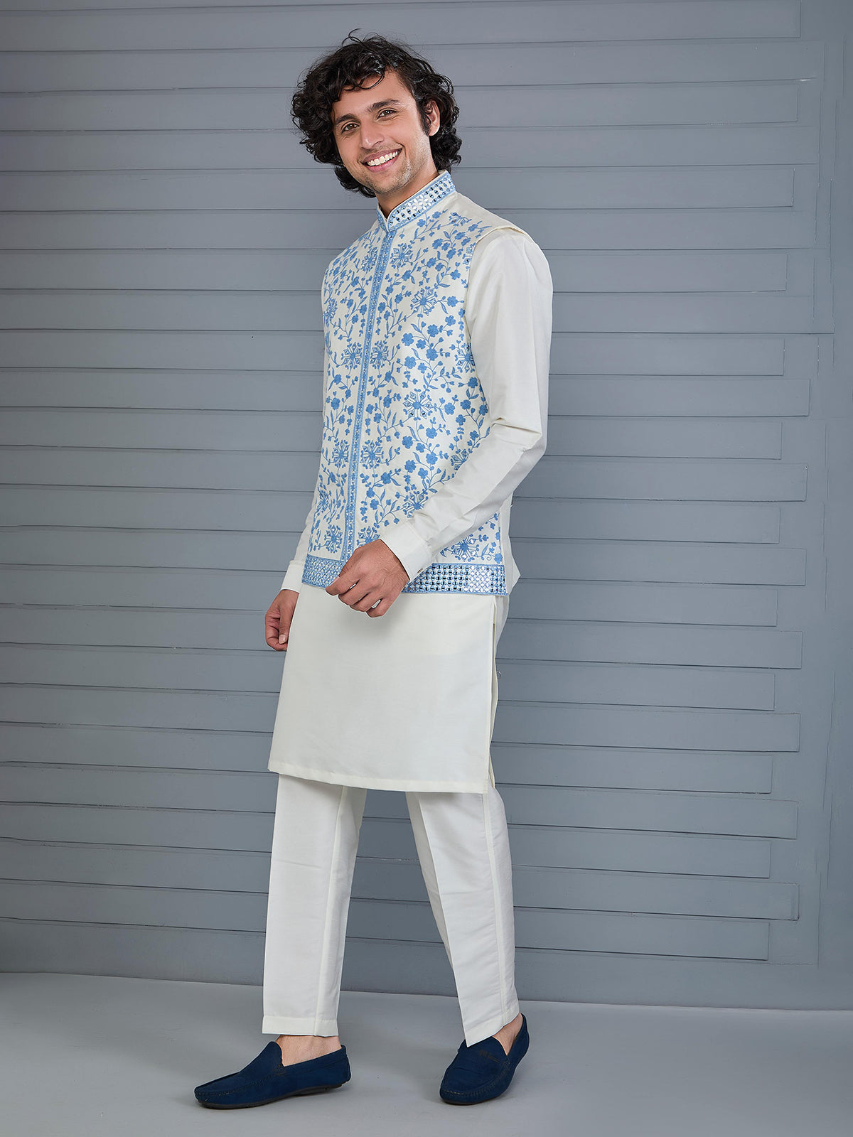 Off white silk embroidered work waistcoat set