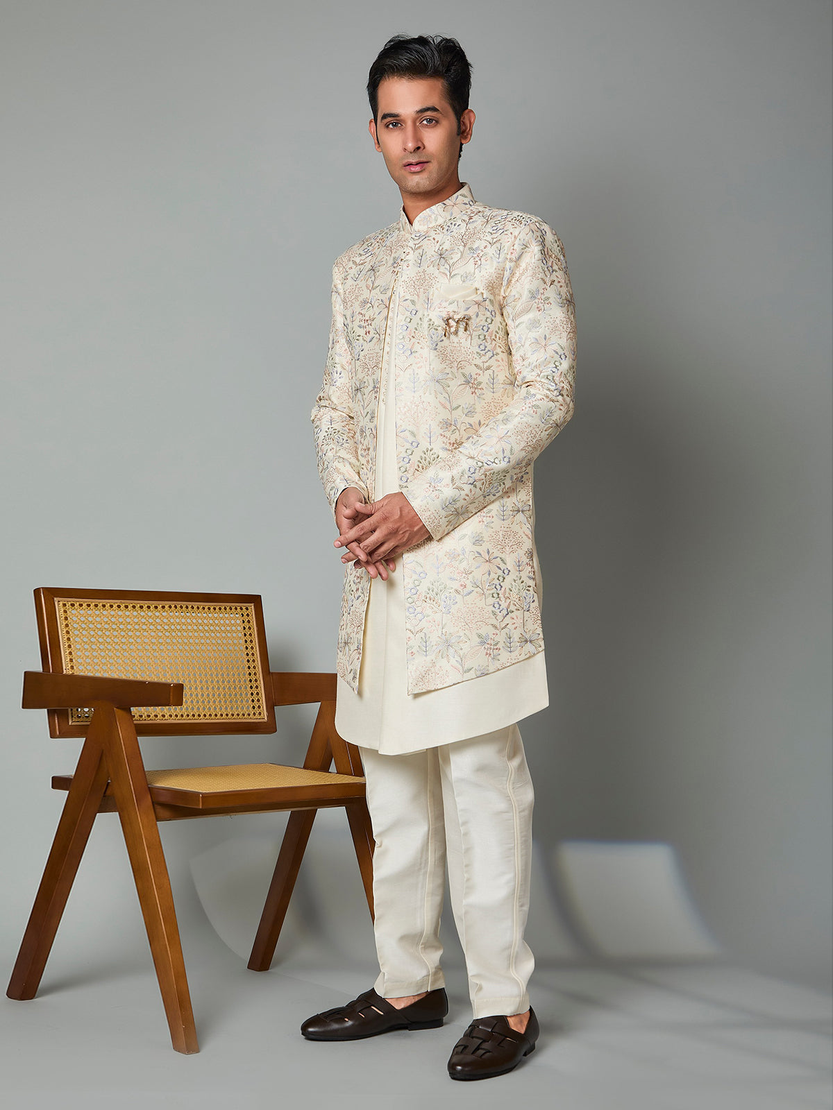 Cream silk indowestern set with embroidered brooch