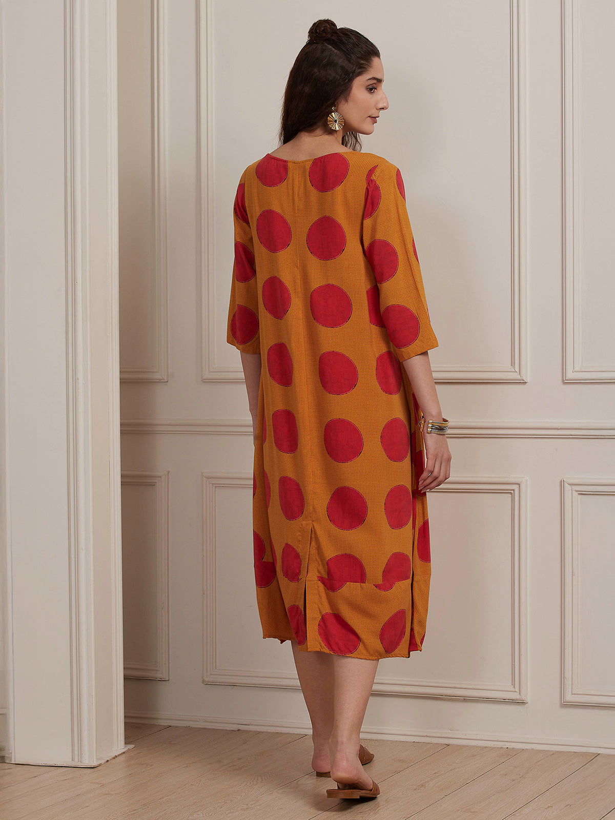 Mustard printed kurti with two pockets