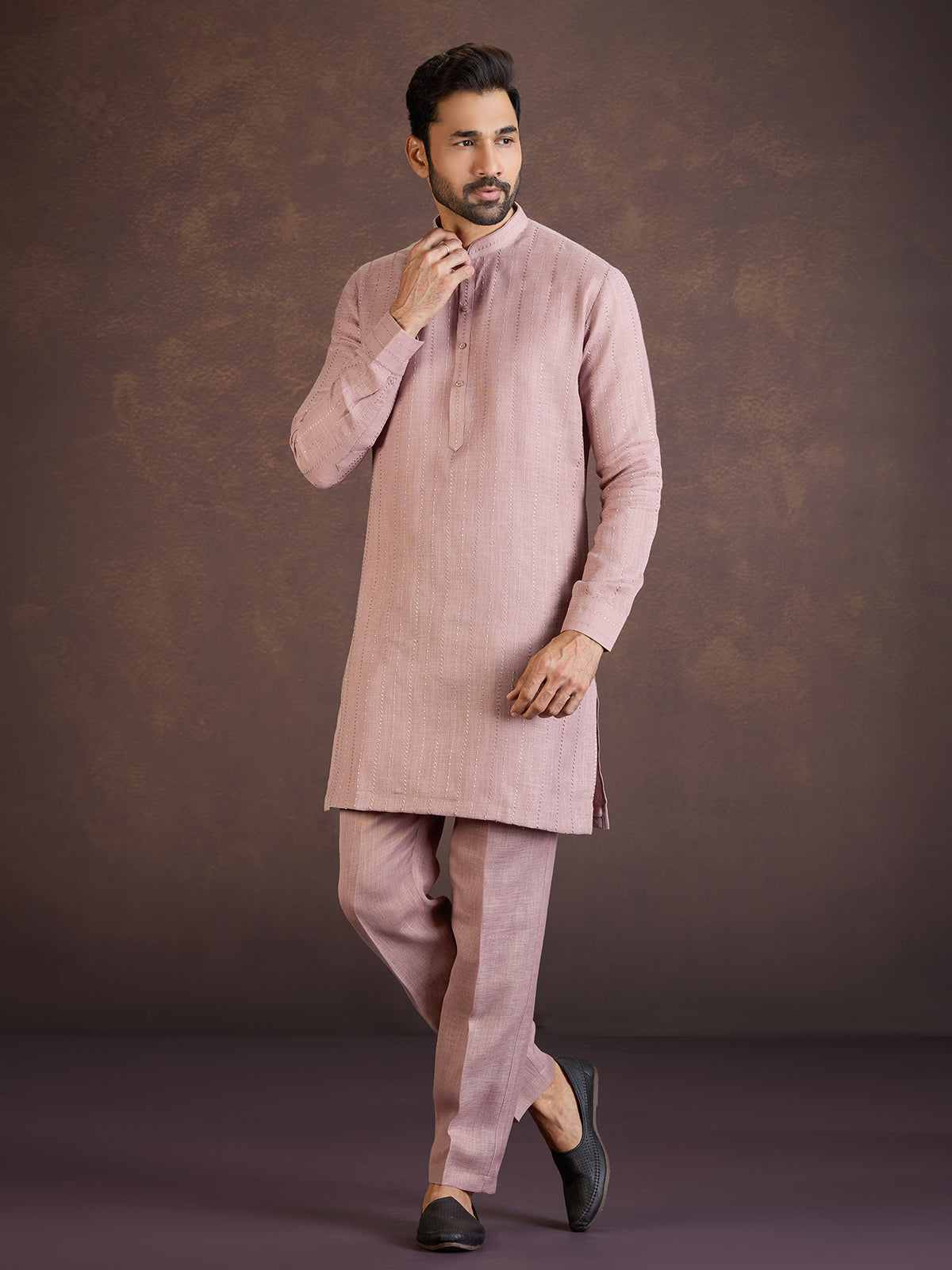 Onion pink cotton linen kurta suit with thread detailing