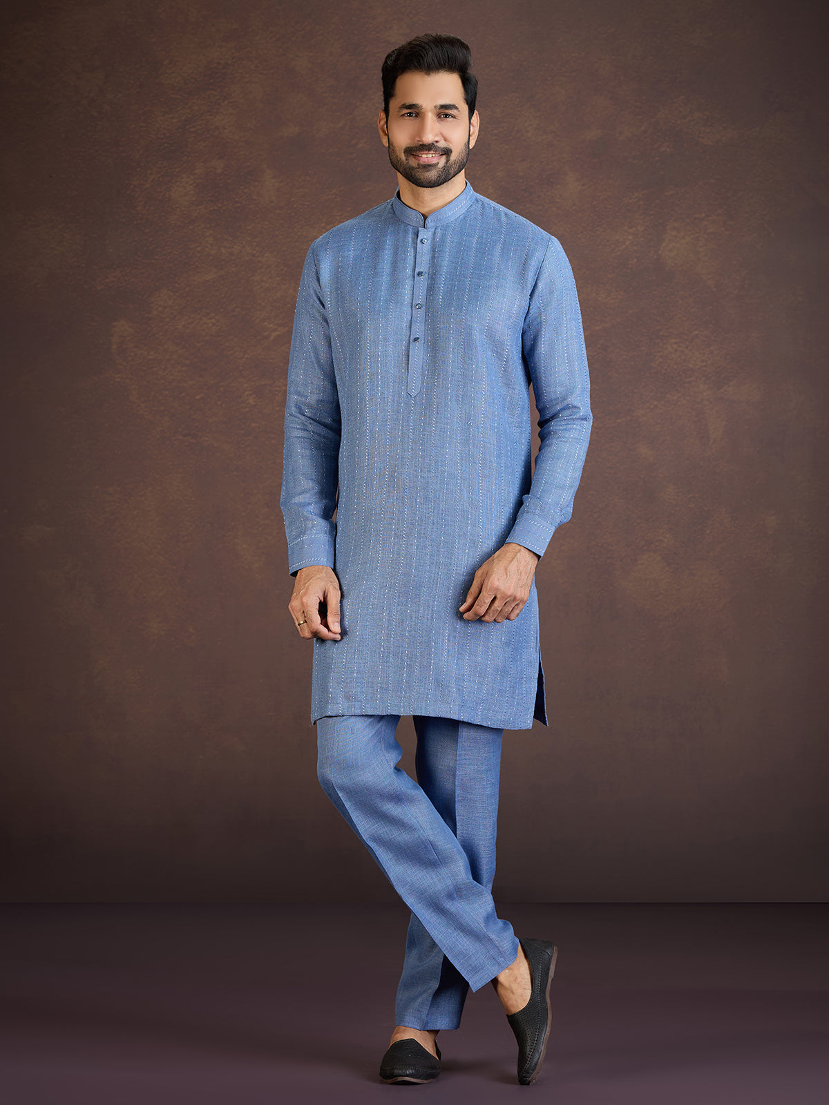 Blue thread worked cotton linen kurta suit