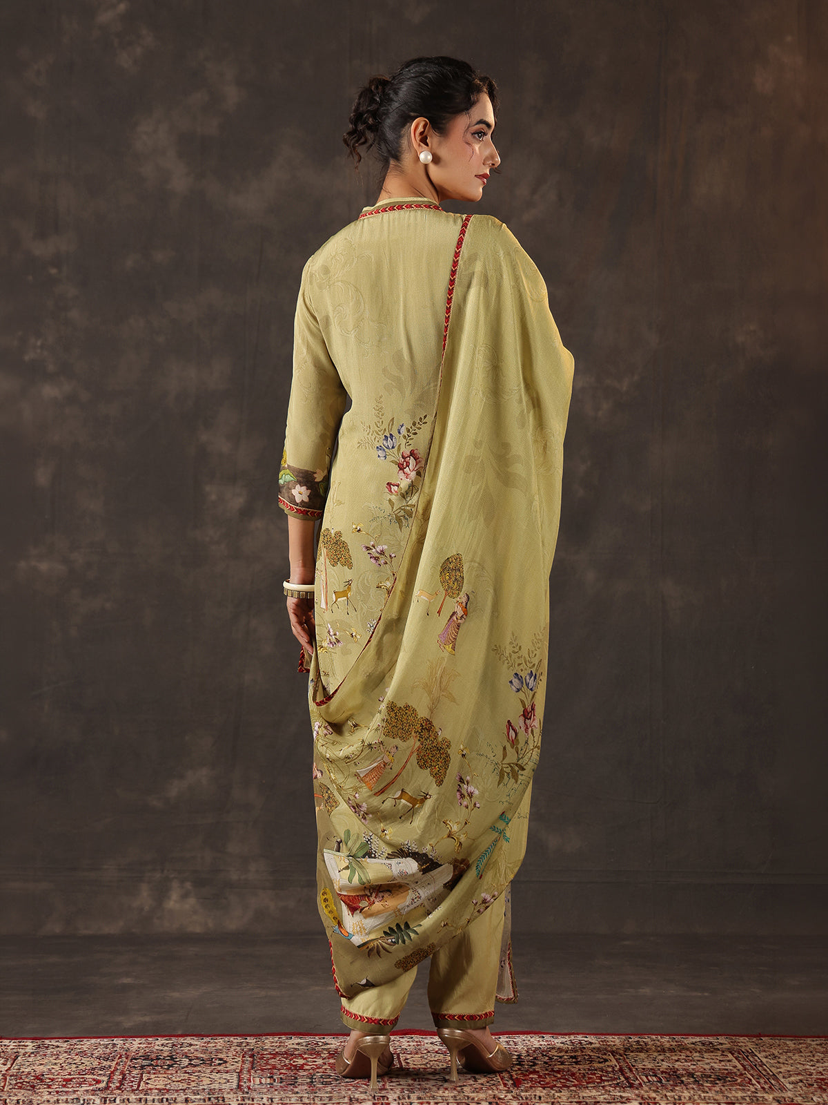 Light olive viscose crepe printed kurti set with dupatta