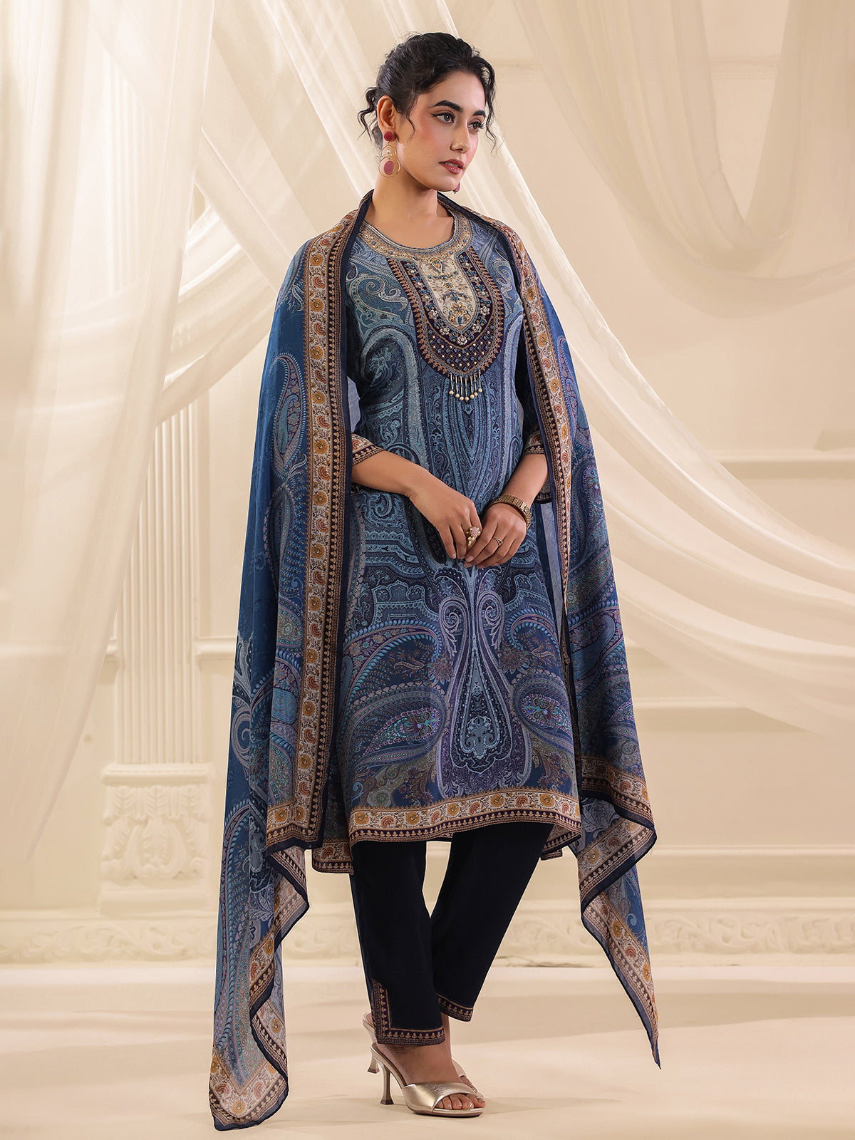 Blue viscose crepe printed yoke style kurti set