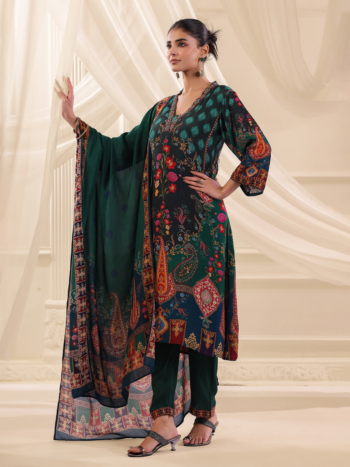 Bottle green viscose crepe printed kurti set