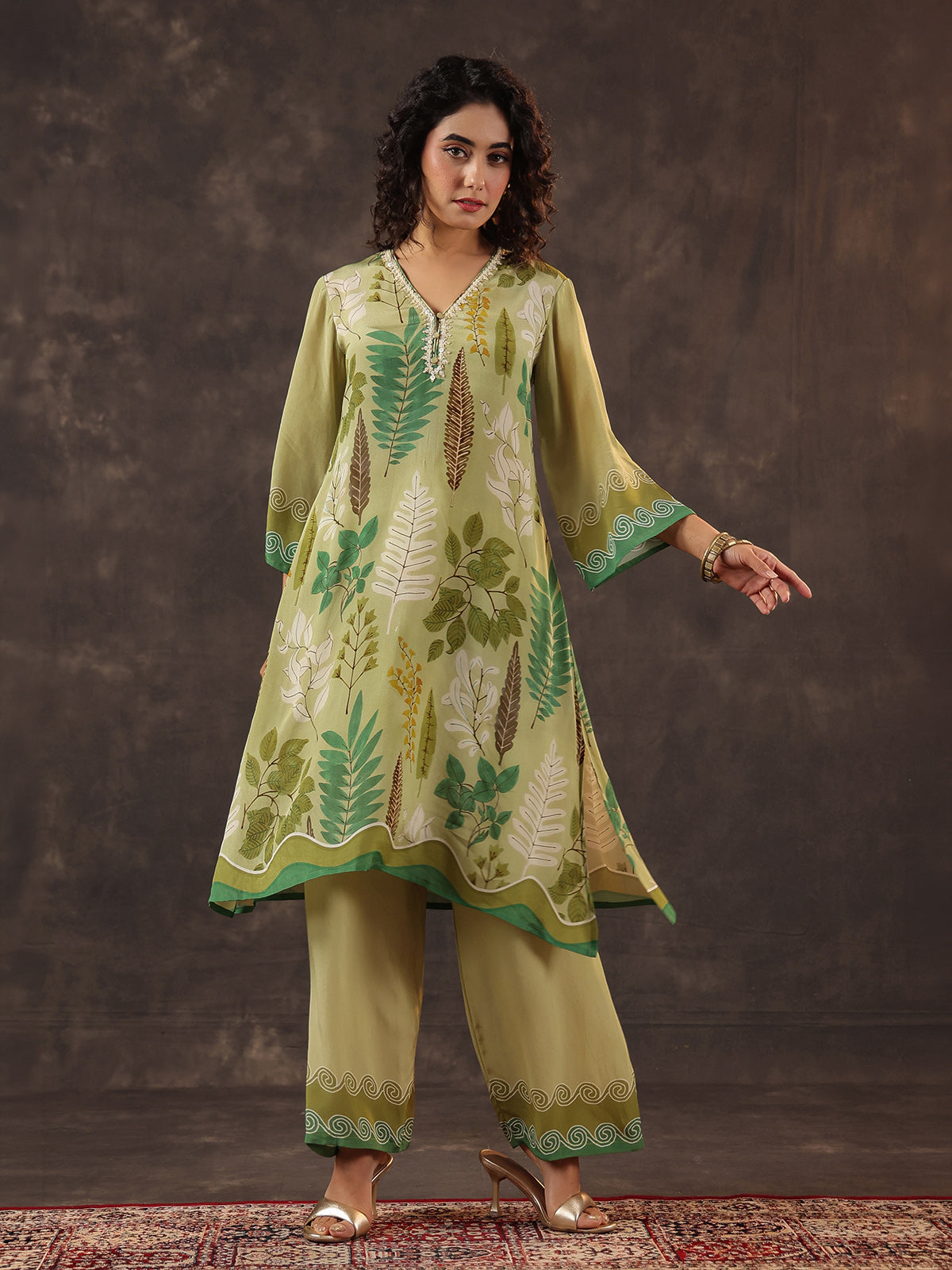 Pista green viscose crepe printed kurti set