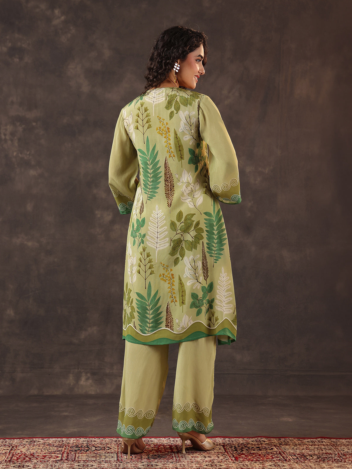 Pista green viscose crepe printed kurti set