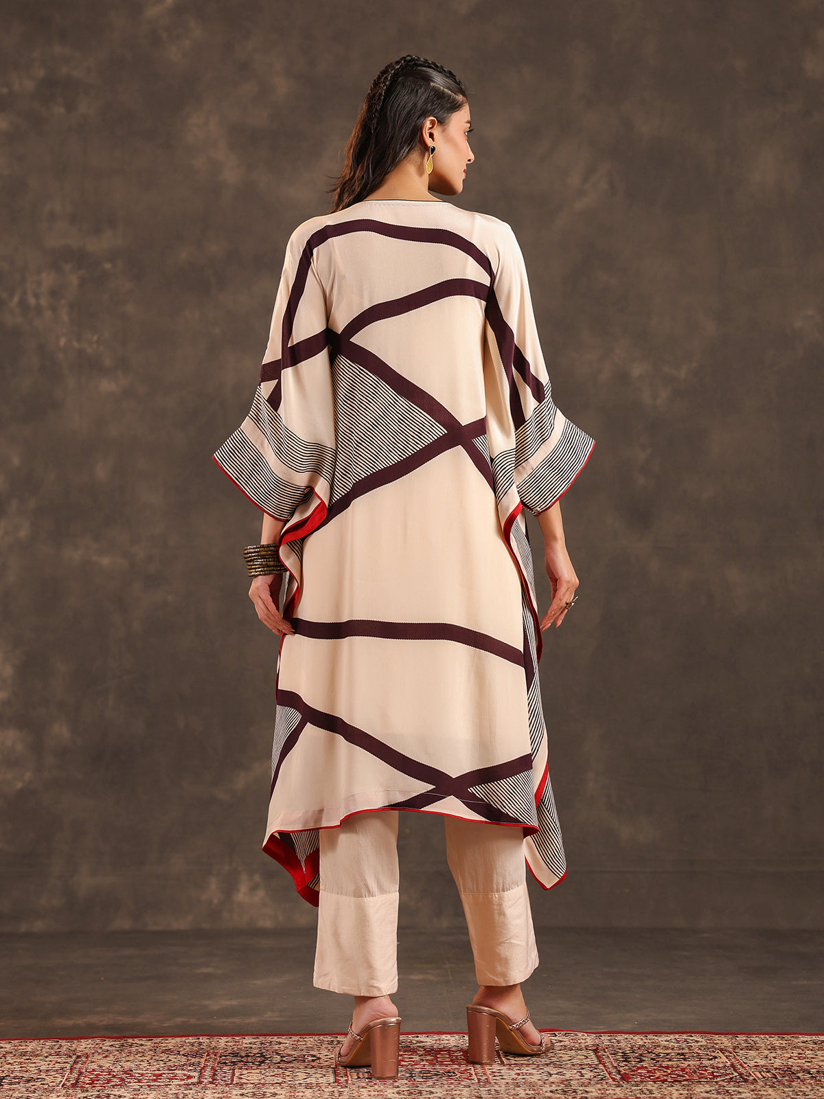 Cream viscose crepe abstract printed kurti festive set