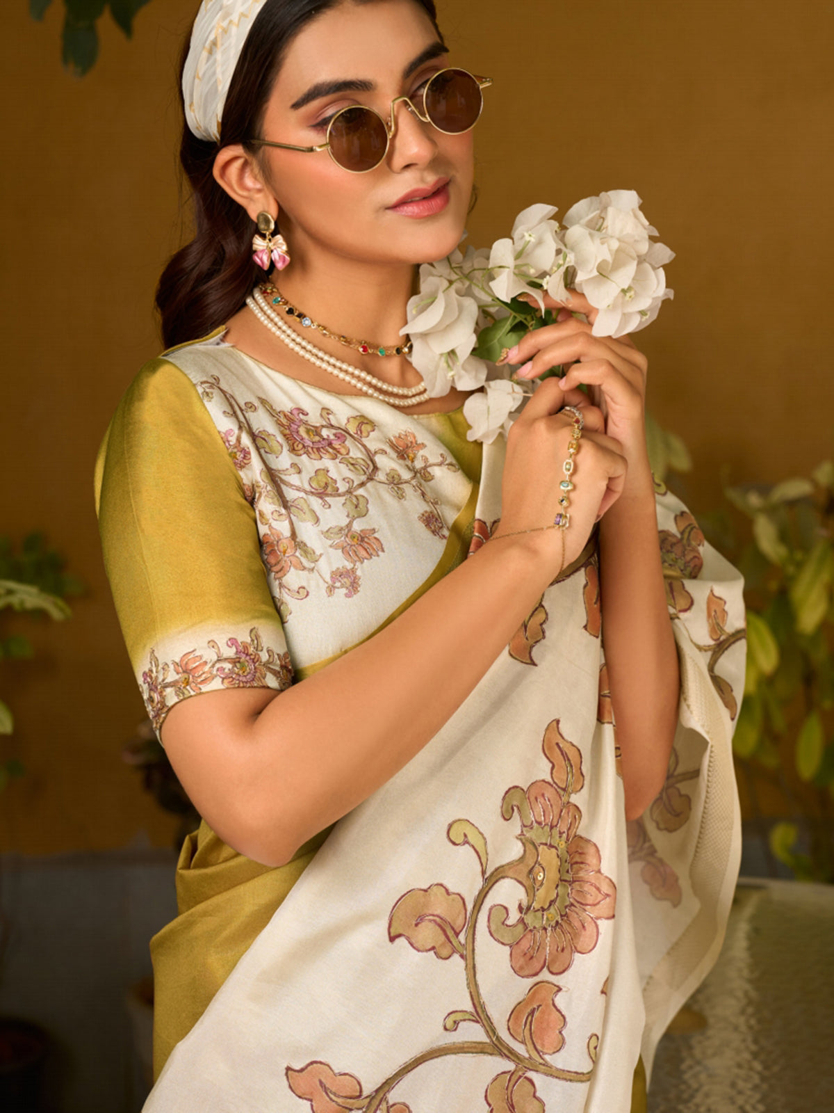 Mehendi olive and off white tussar silk saree