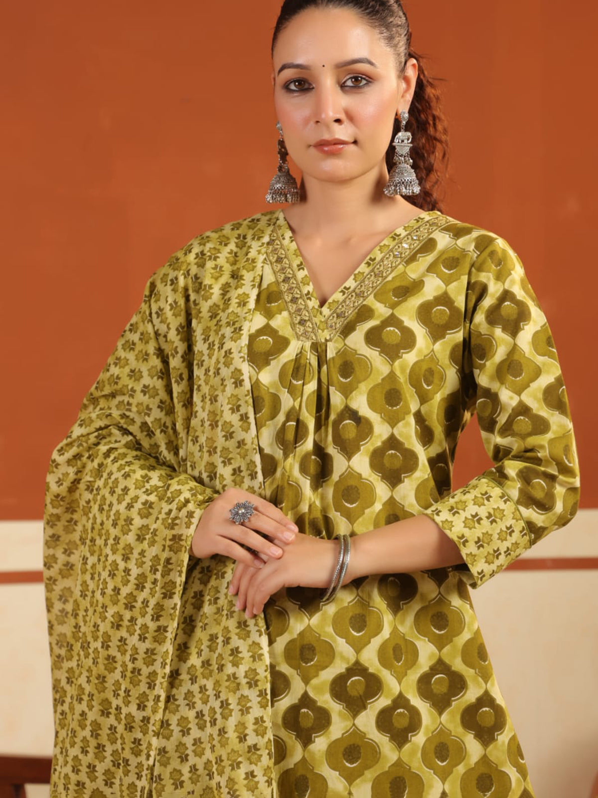 Mehendi green silk floral printed festive kurti set