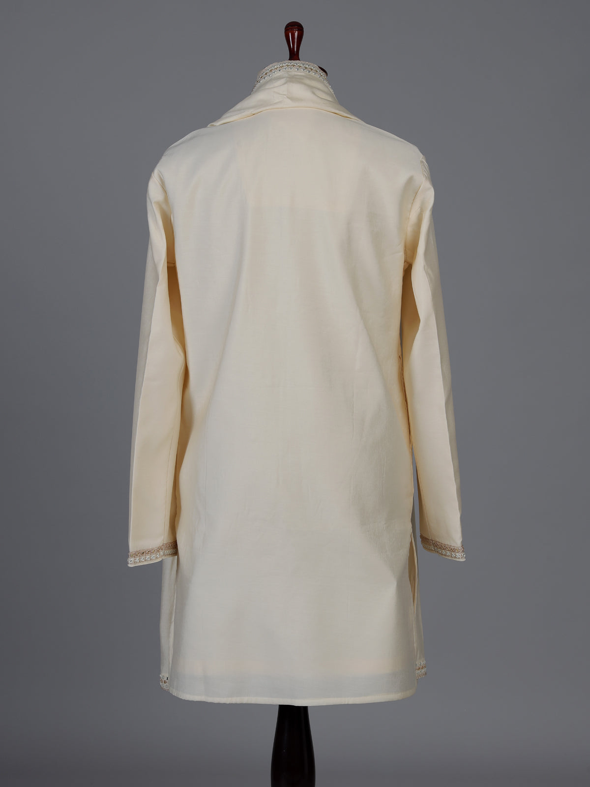 Cream silk kurta suiit with aabla and embroidery work