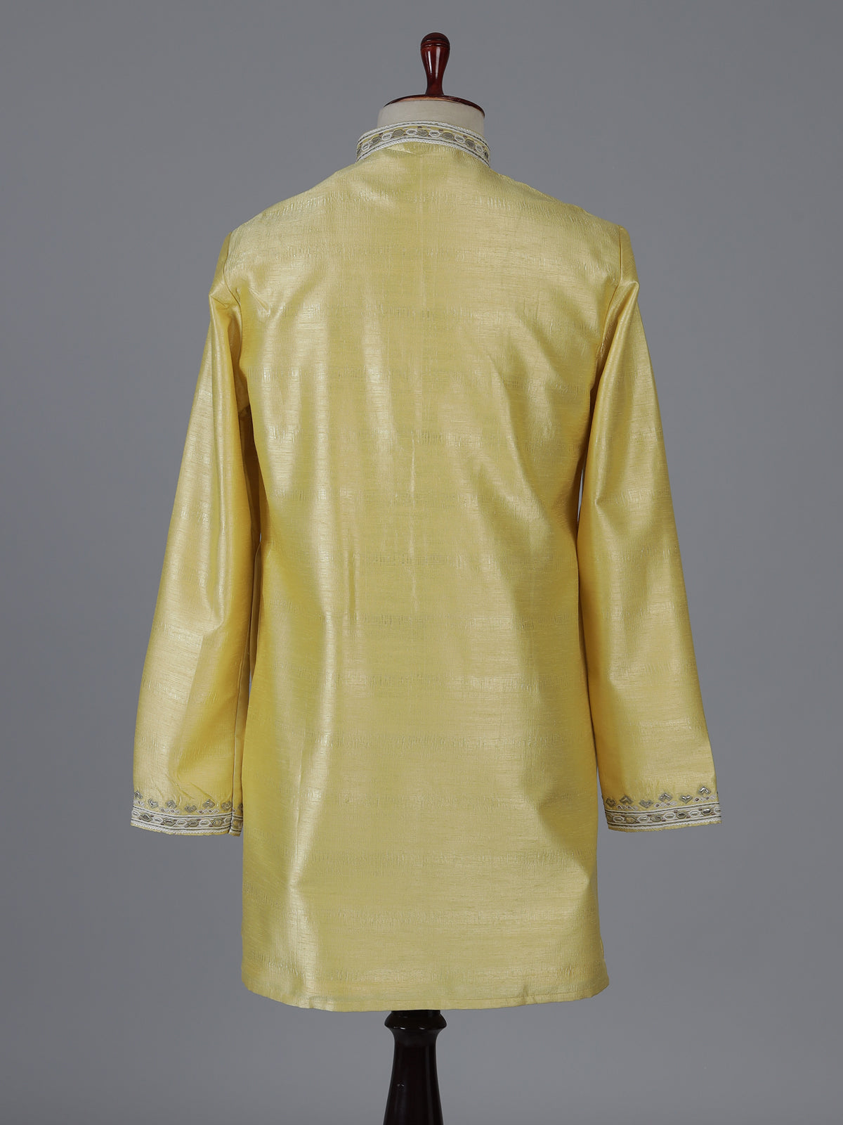 Yellow silk kurta suiit with aabla and embroidery design