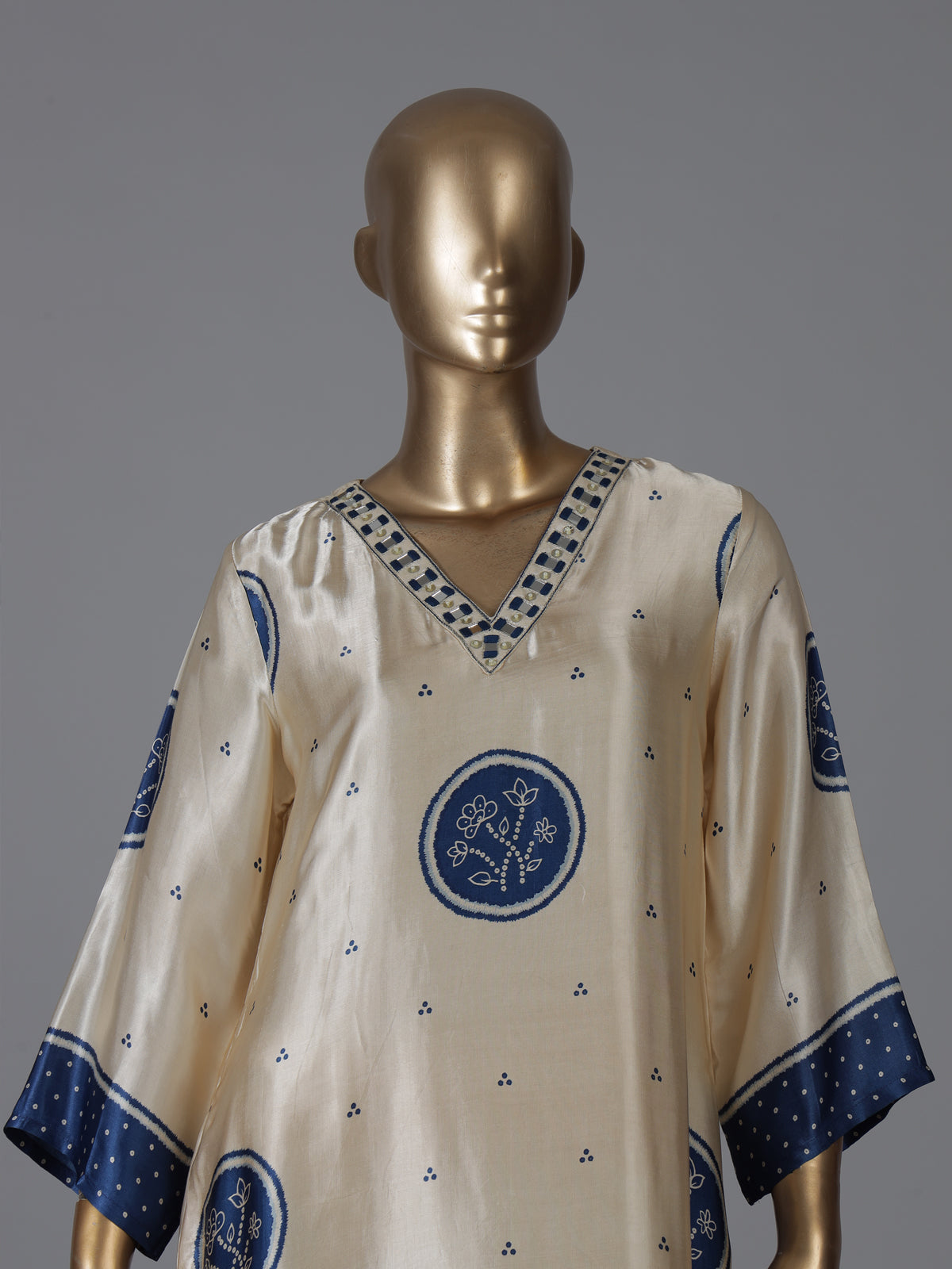Cream blue mulmul silk printed kurti set