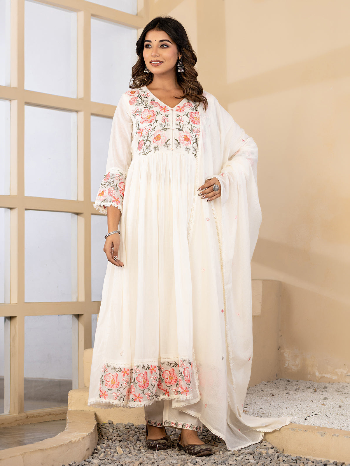 Off white floral elegance anarkali kurti set