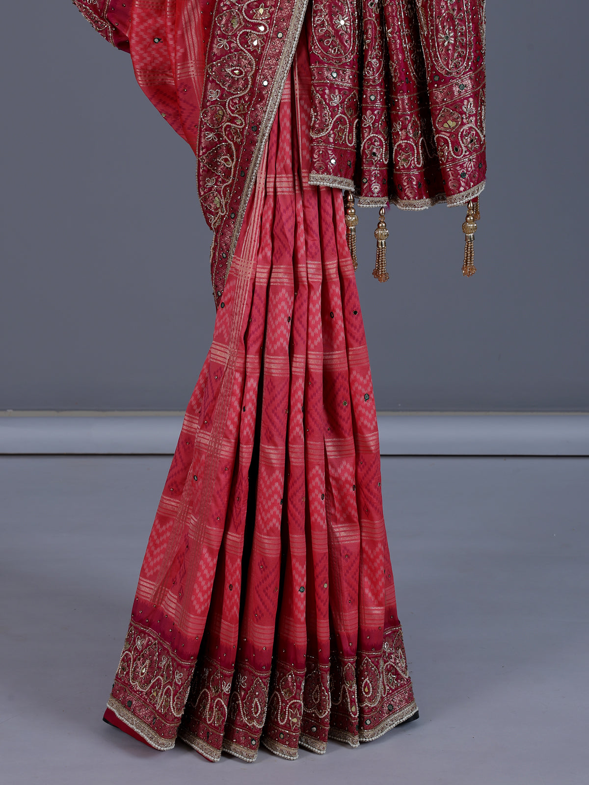 Pink art silk saree with printed contrast border