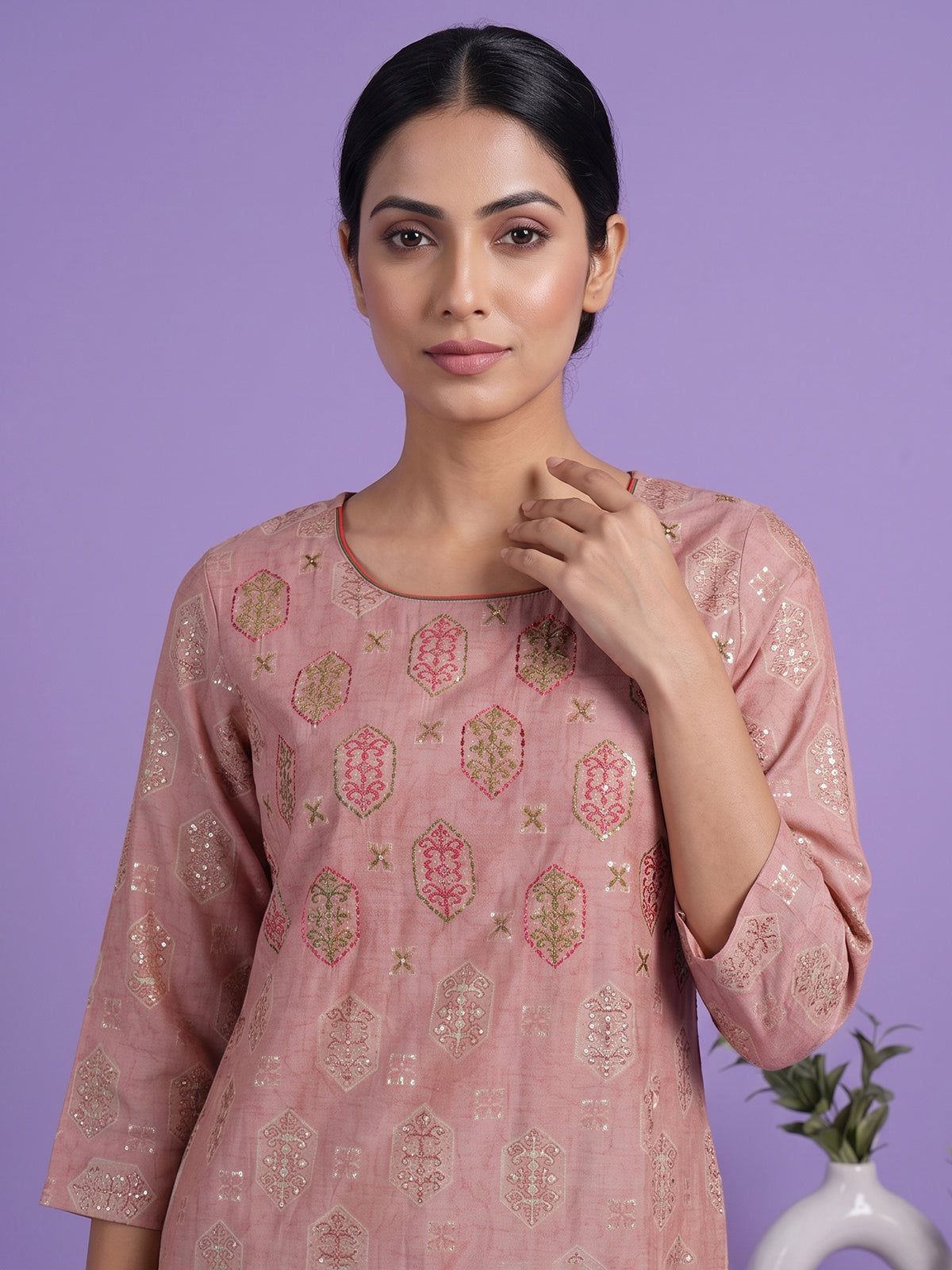 Onion pink silk printed kurti set with dupatta and pants