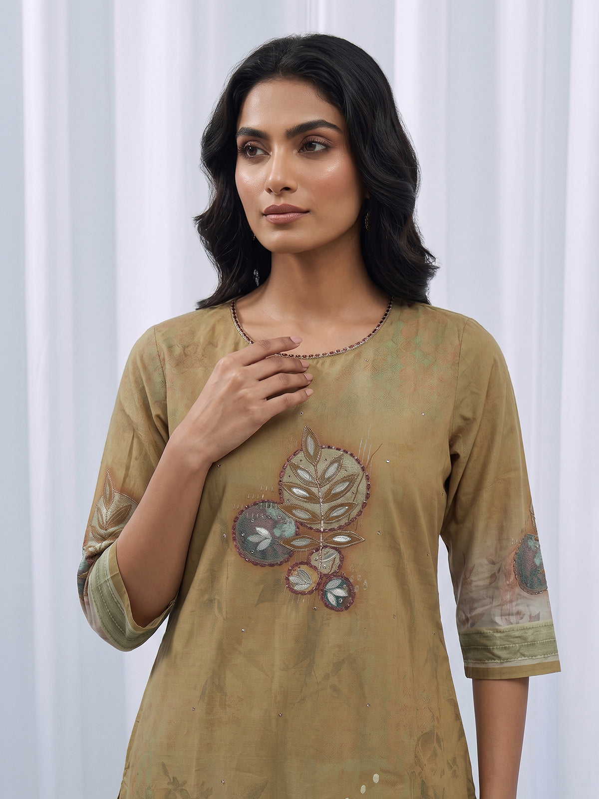 Beige silk printed kurti set with dupatta and pants