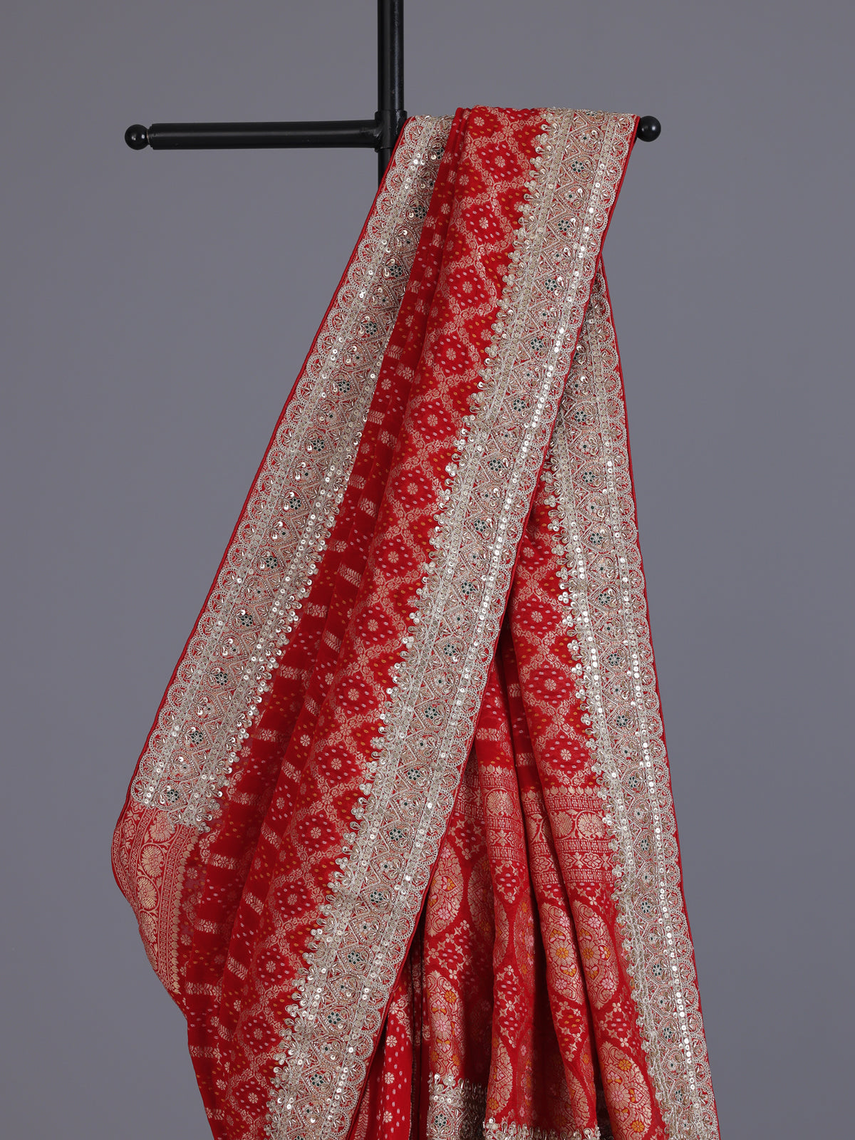 Red bandhani semi georgette saree with designer pallu