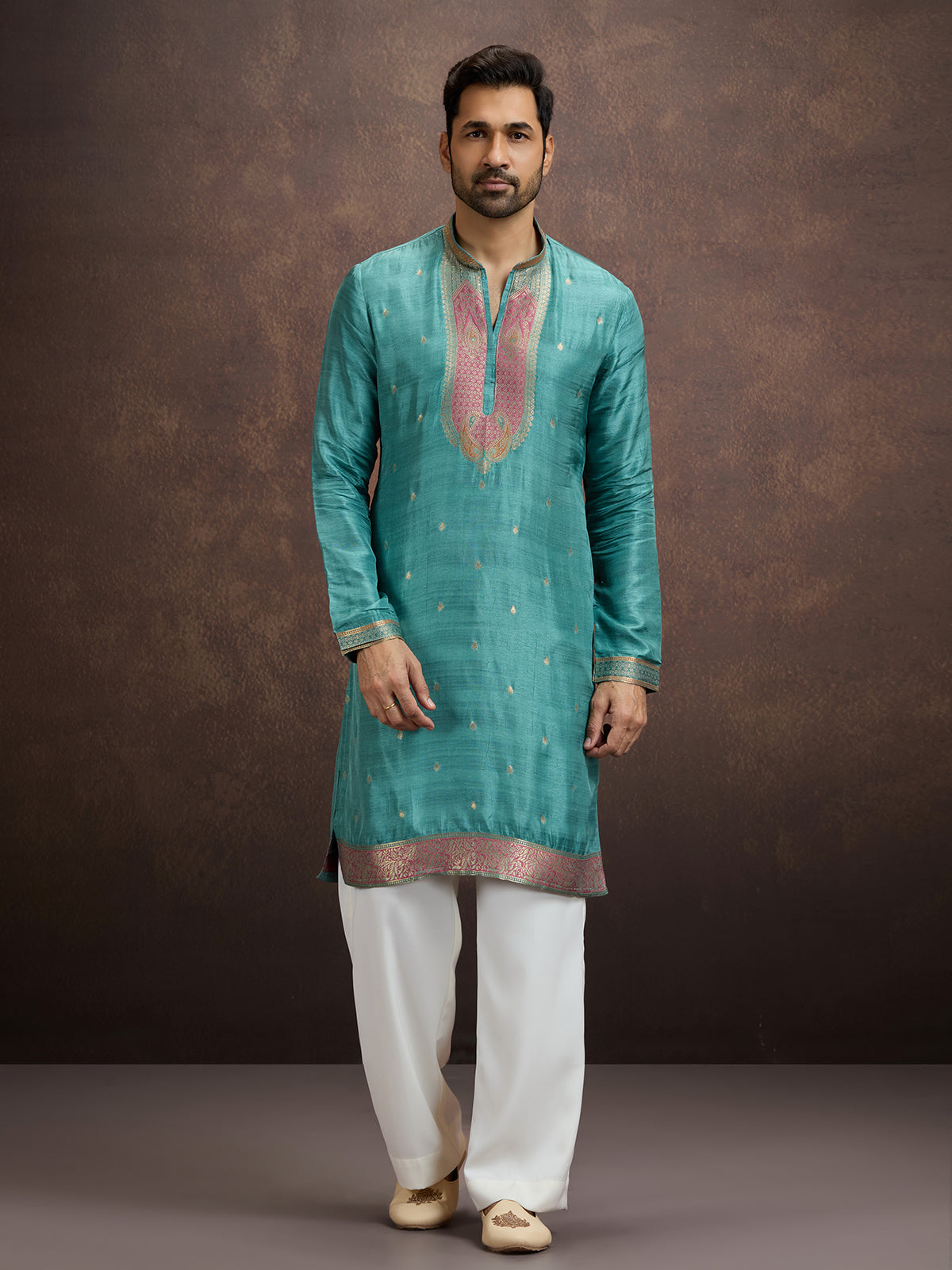 Blue paisley kurta pajama with dupatta for men