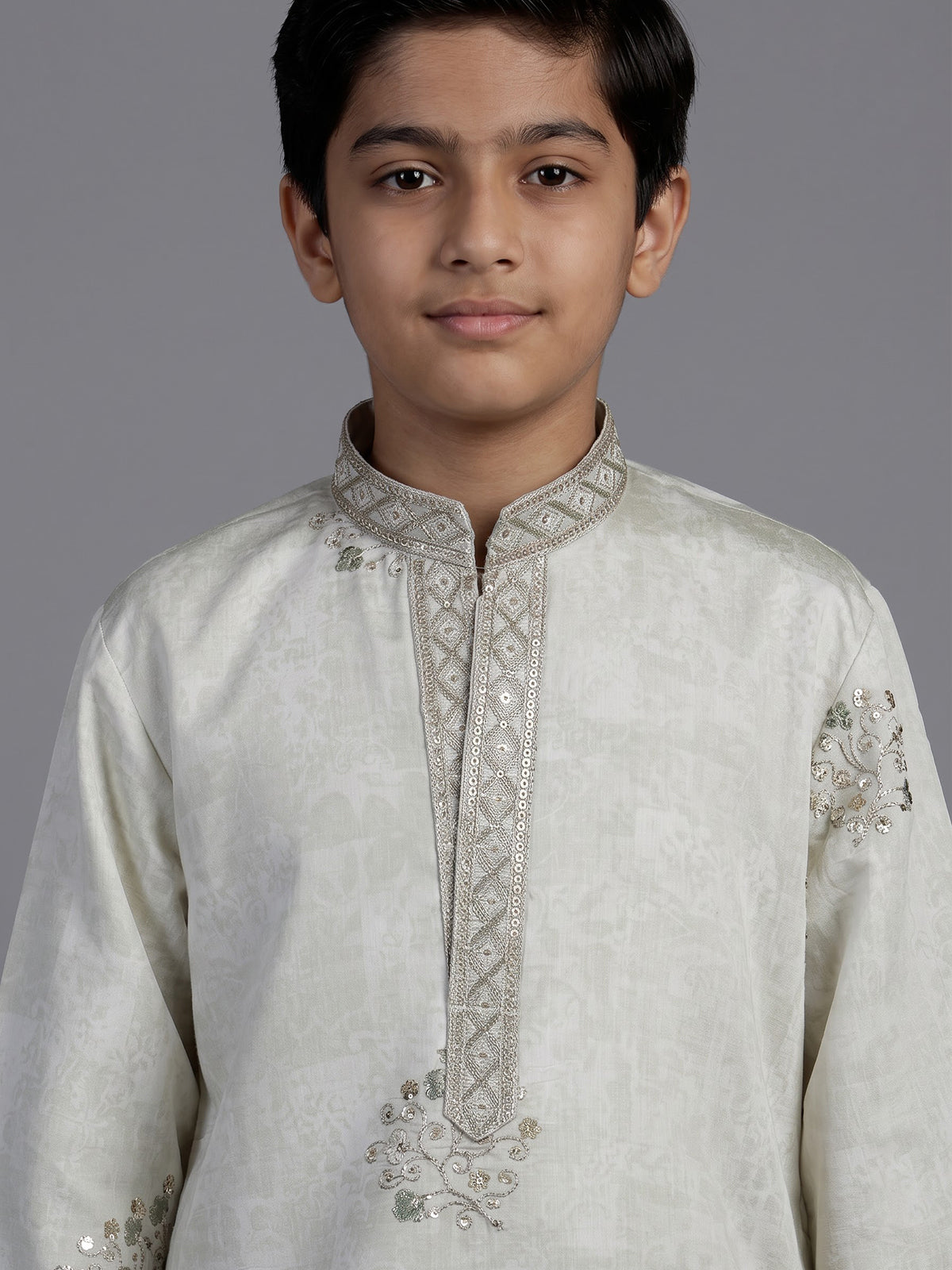 Off white silk blend kurta suit for boys with embroidery