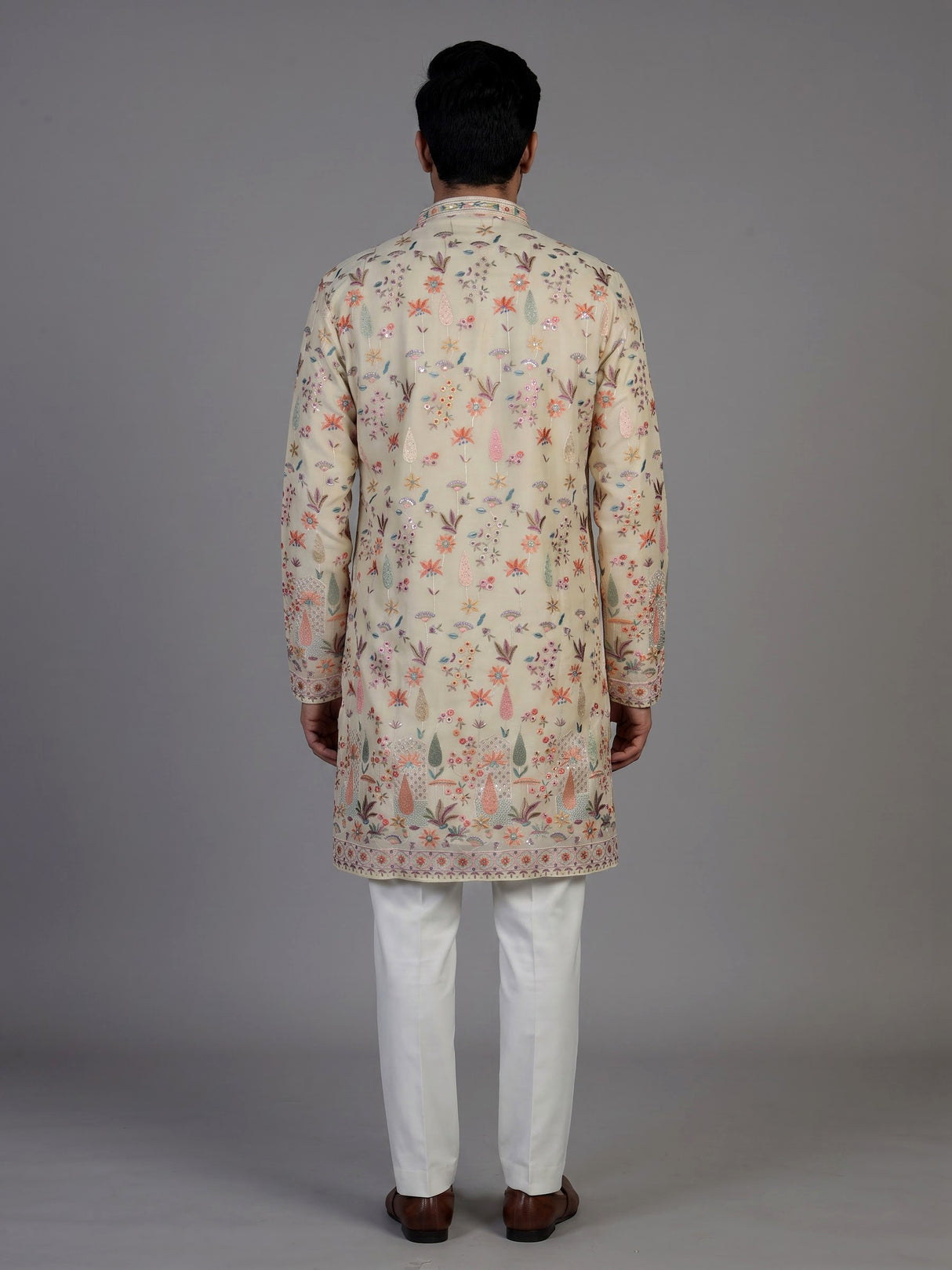 Cream chanderi silk kurta suit with embroidery and sequins for men