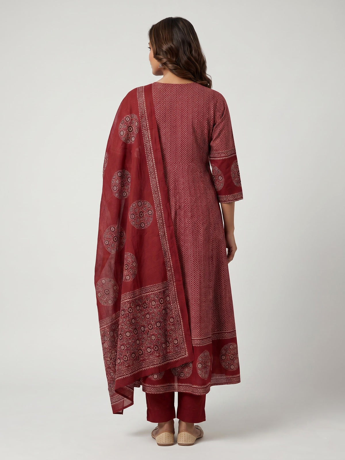 Red cotton blend embellished printed kurti set