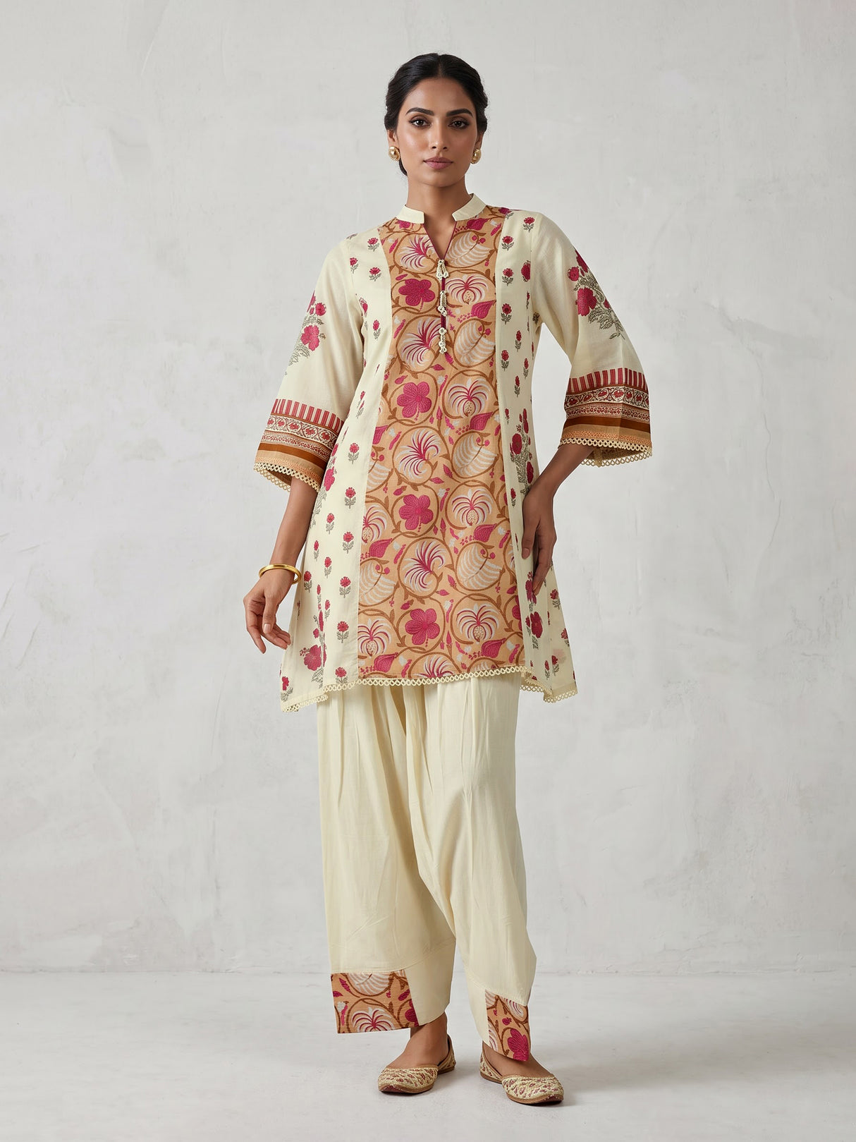 Cream cotton silk kurti set with floral printed elegance