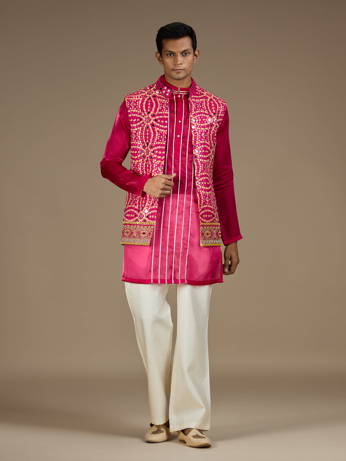 Pink mens luxurious embroidered bandhani bundi waiscoat set