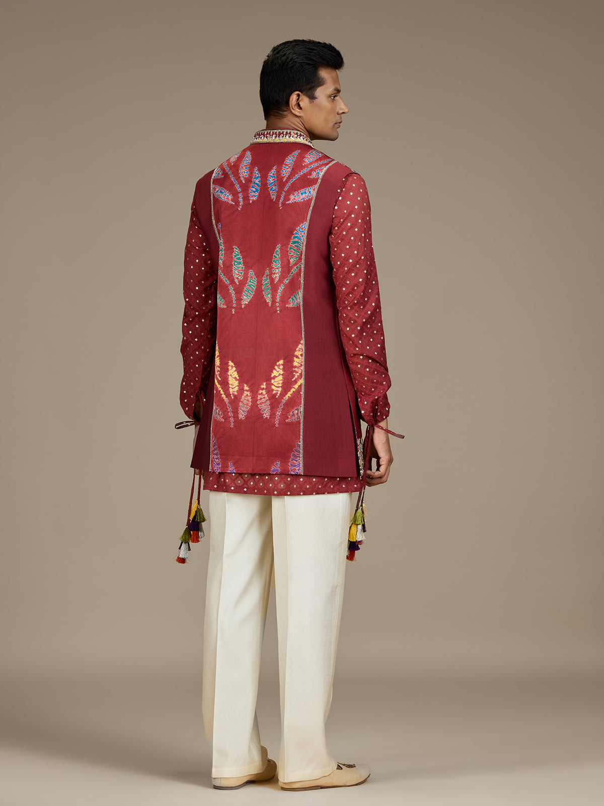 Maroon mens regal bandhani waistcoat kurta set