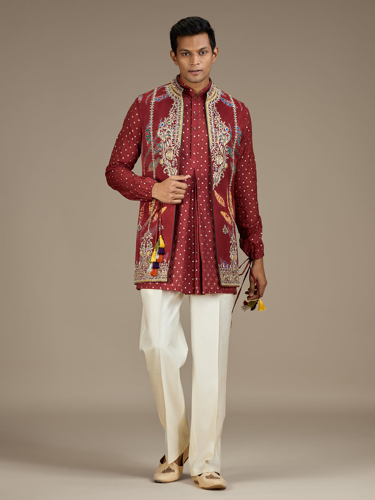 Maroon mens regal bandhani waistcoat kurta set