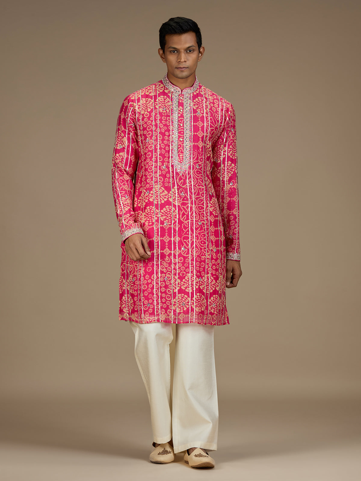 Pink mens royal bandhani embroidered kurta pyjama