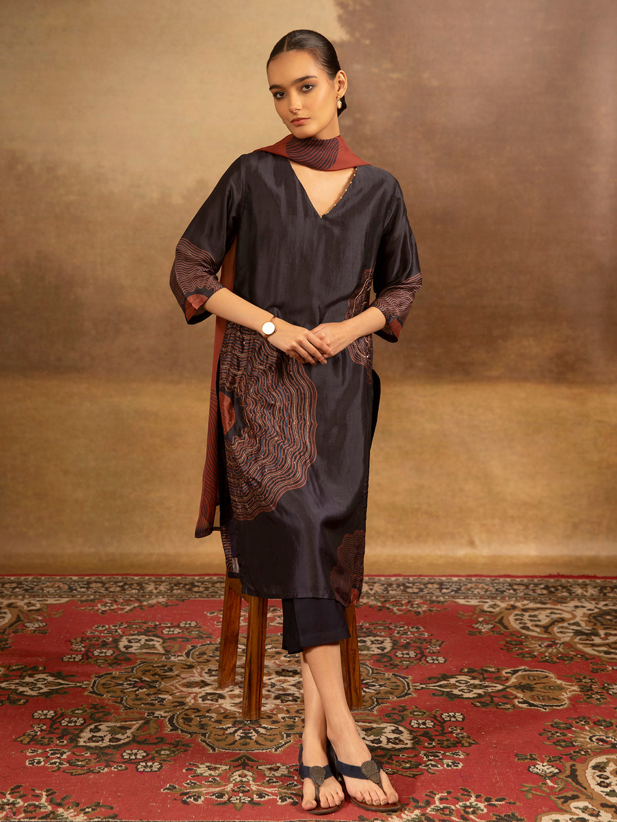 Black printed cotton silk women kurti set with zari