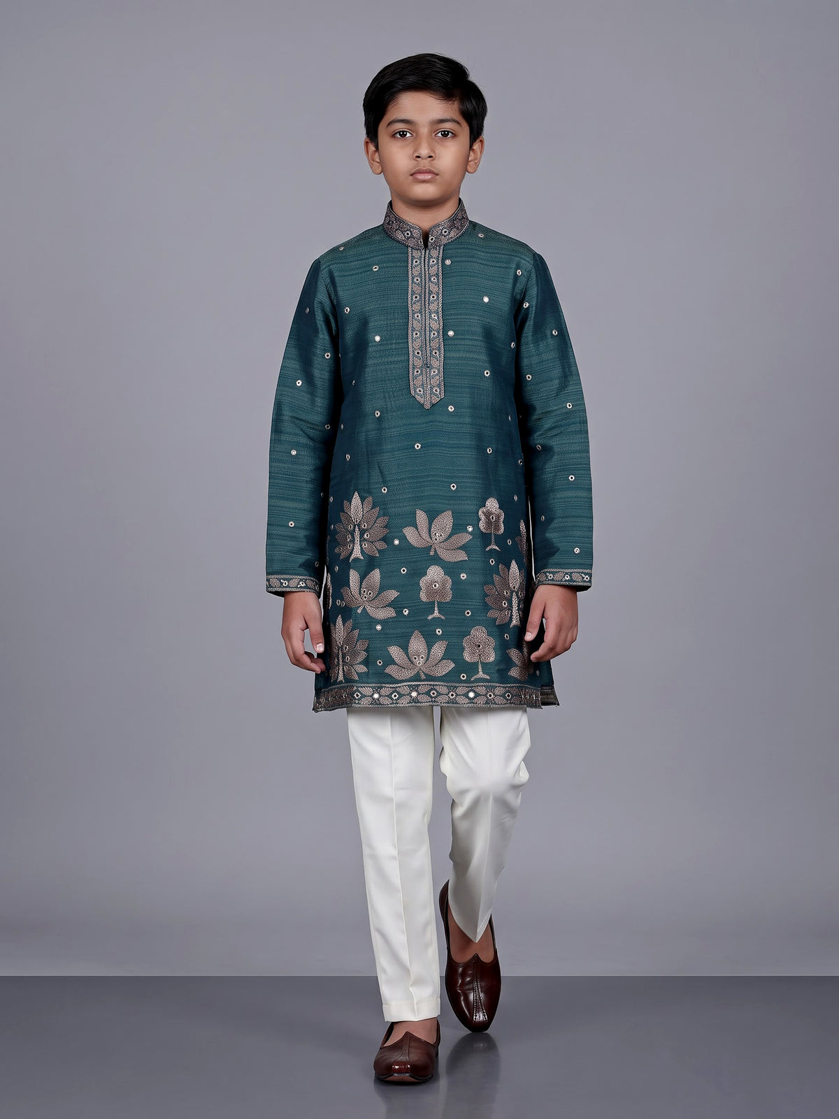 Peacock green boys Tussar silk blend kurta suit with aabla
