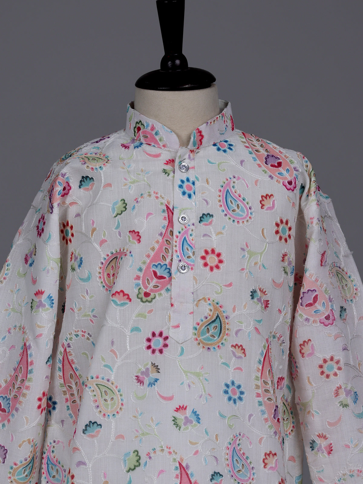 Cream boys cotton linen kurta suit with floral thread detailing
