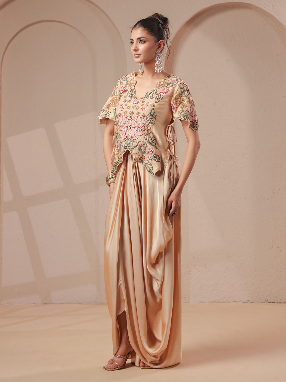 Cream rose-gold bustier handwork jacket with elegant indowestern