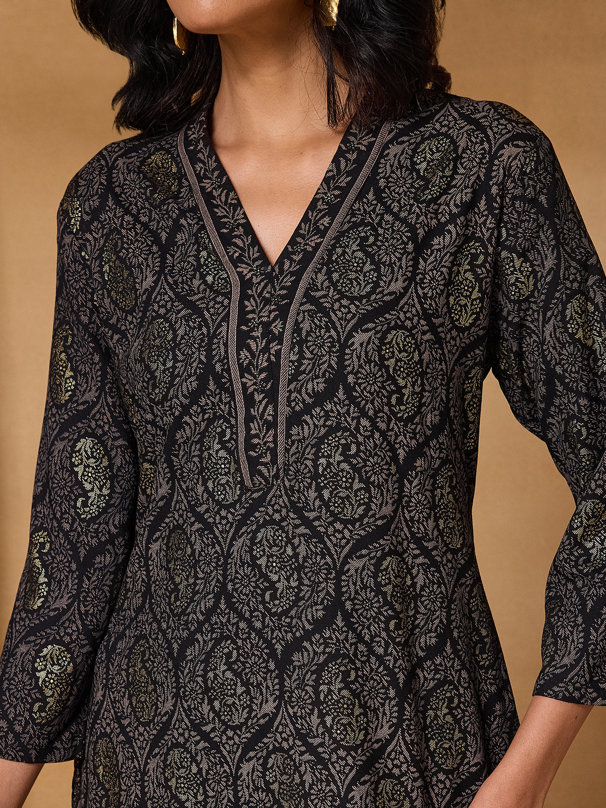Black women kurti Persian paisley straight elegance