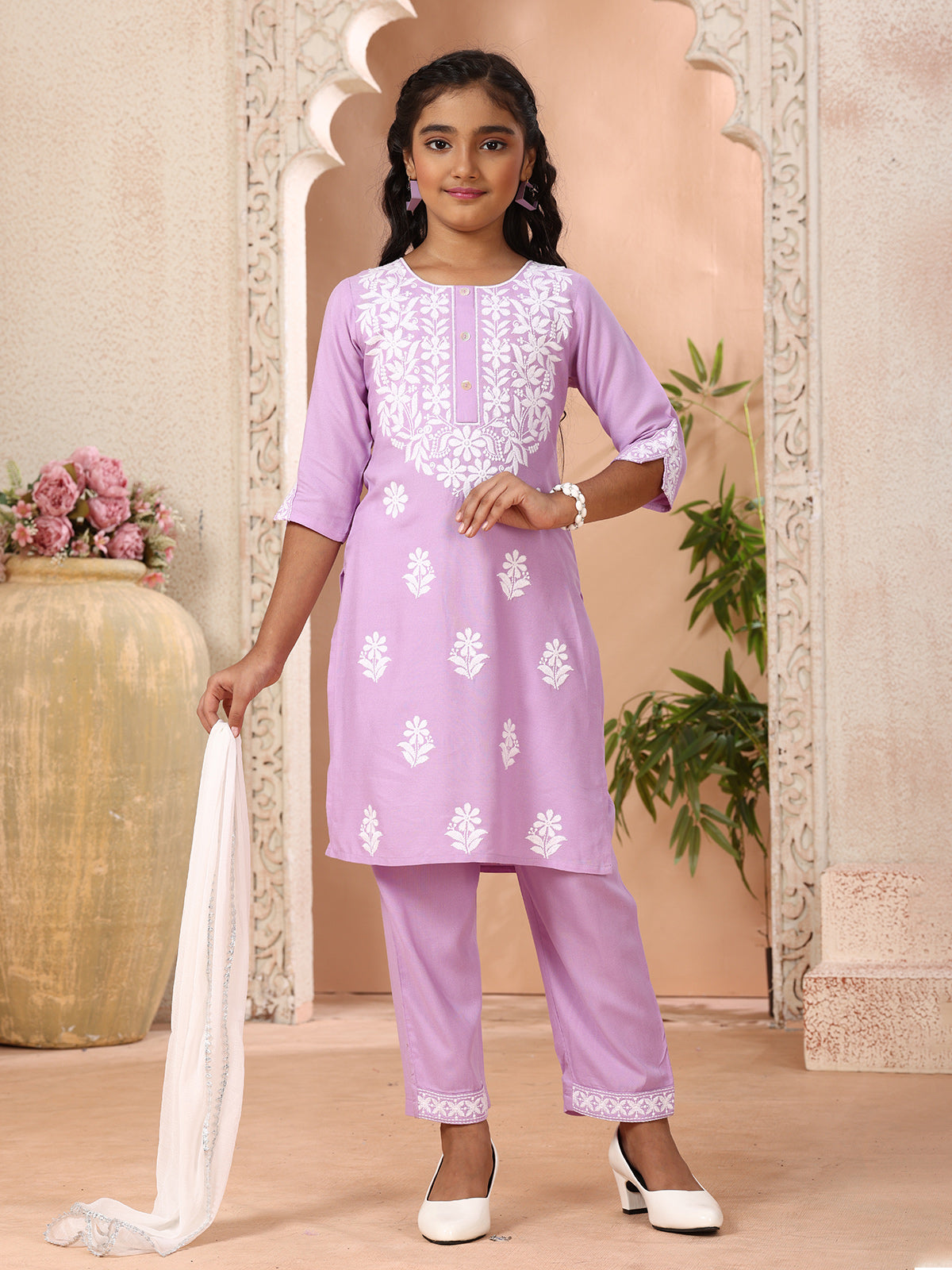Light purple chikankari girls pant suit