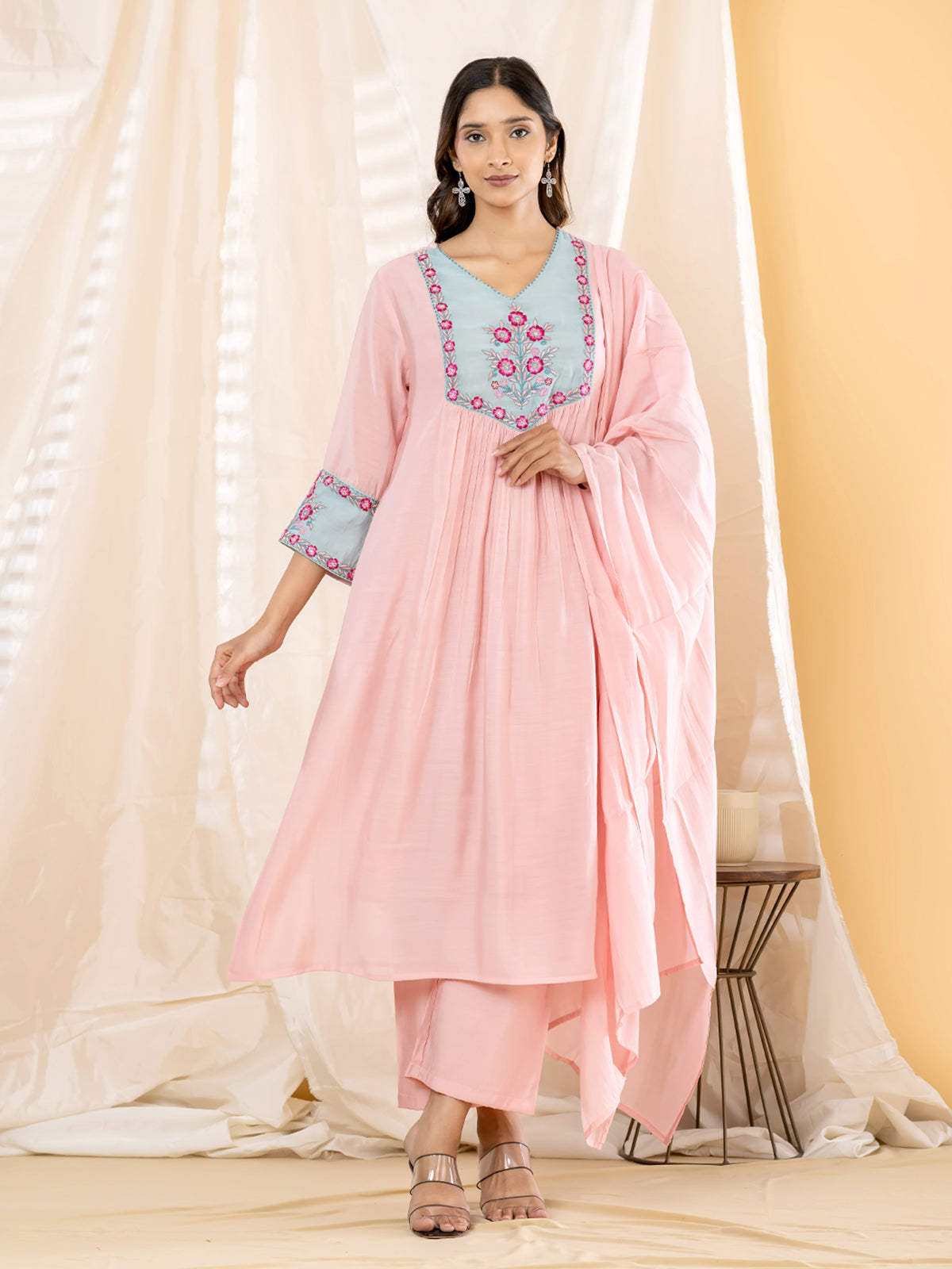 Pink floral yoke anarkali women kurti set