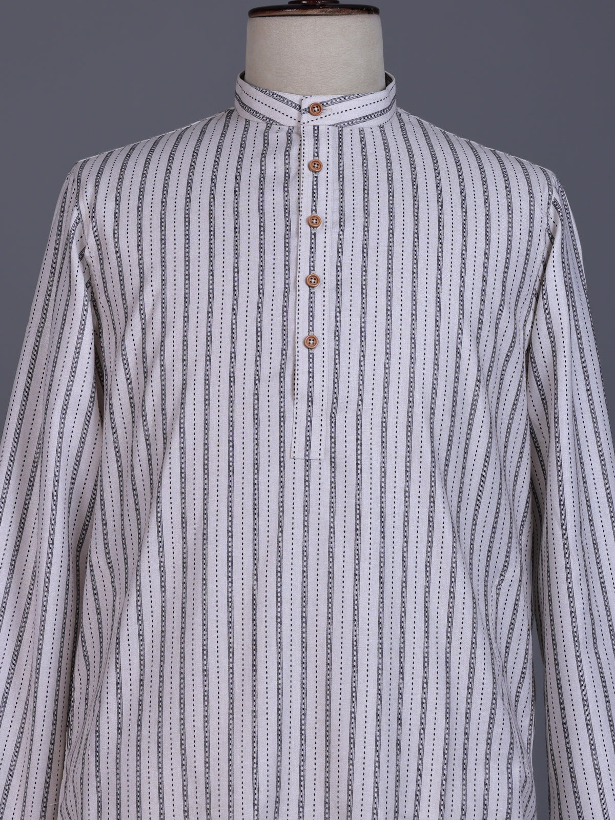 White cotton mens kurta suit with elegant stripe print