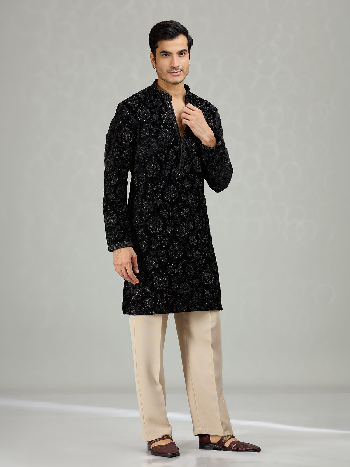 Black floral velvet embellished mens kurta suit