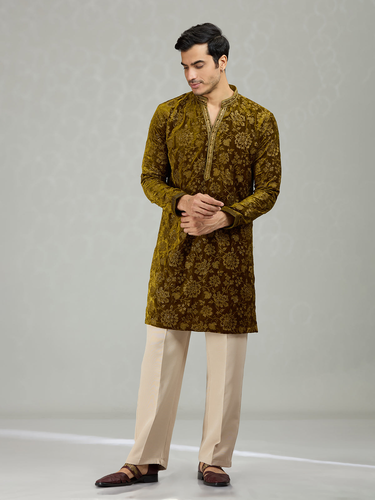 Mehendi green floral velvet grandeur men kurta suit