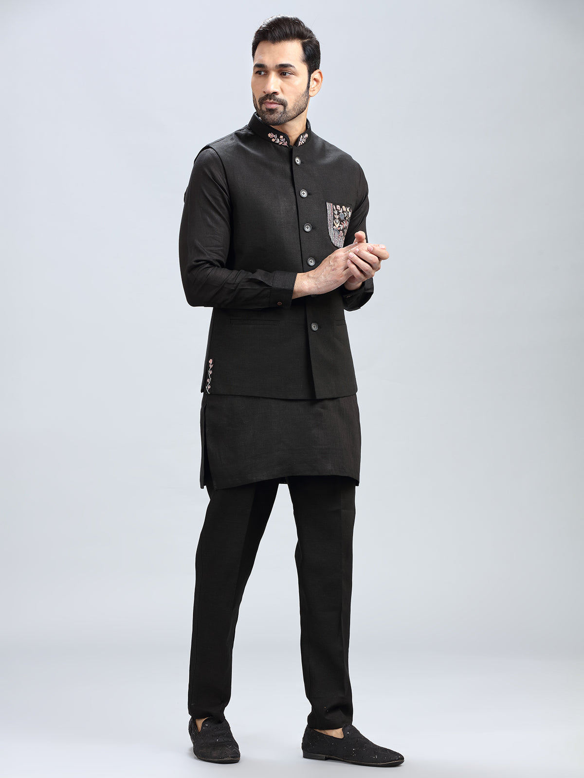 Black jacquard style waistcoat set for men
