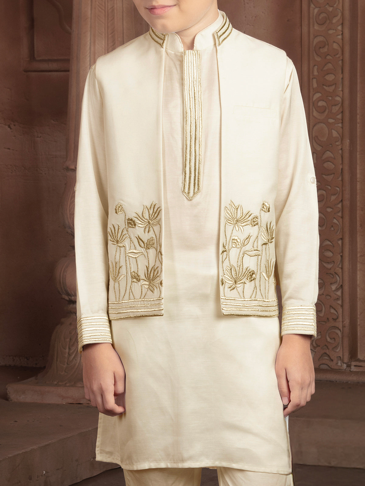 Cream cotton silk waistcoat set with zari elegance