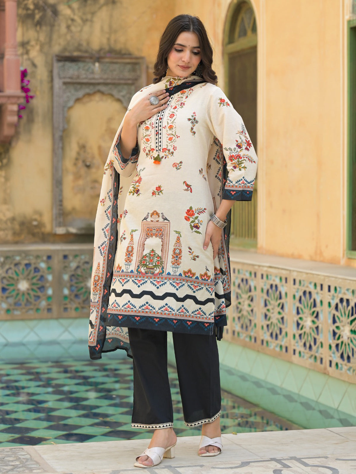 Cream peach silk printed kurti set