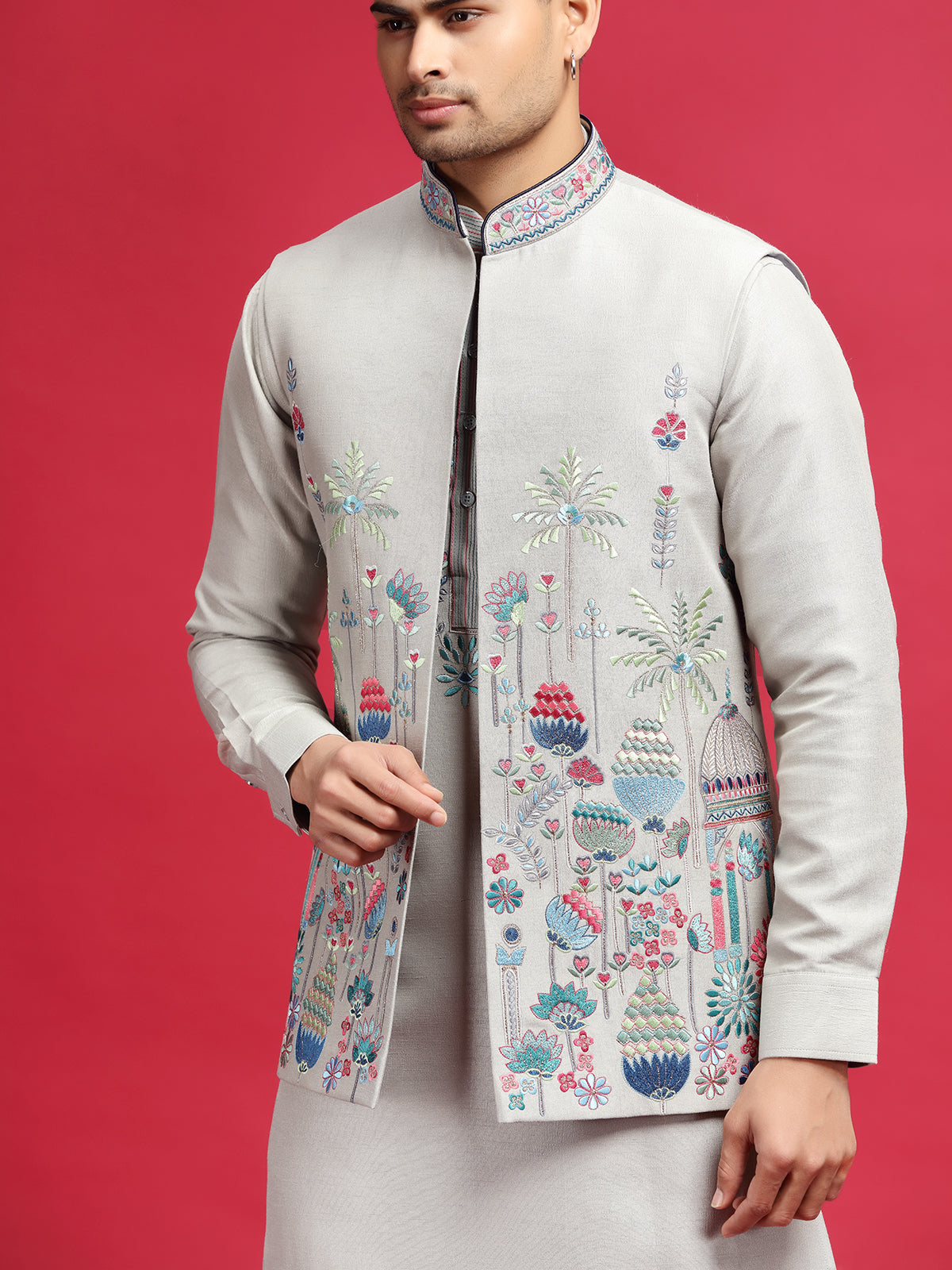Grey silk waistcoat set with attractive embroidery