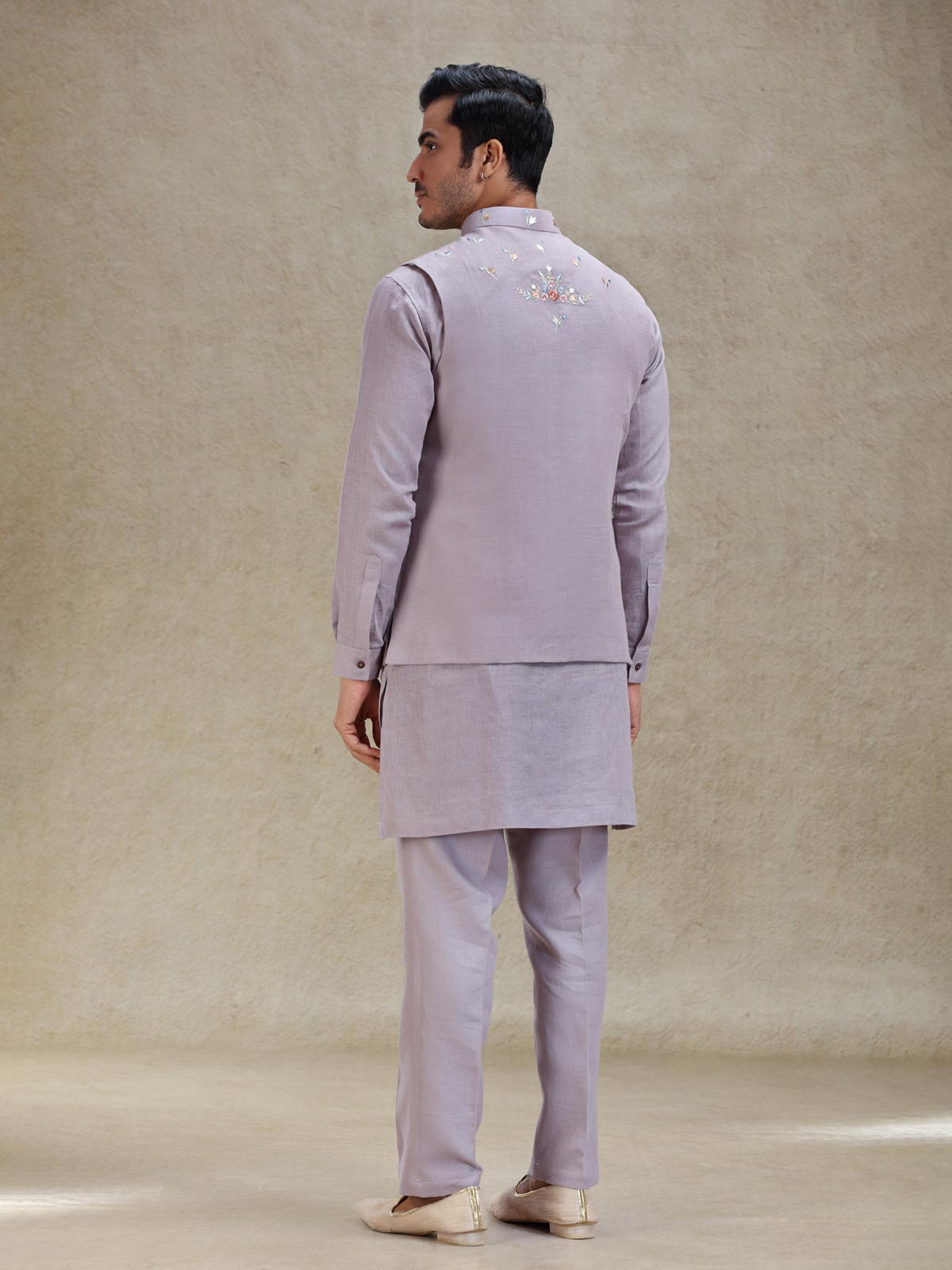 Lilac purple kurta jacket set adorn in embroidery