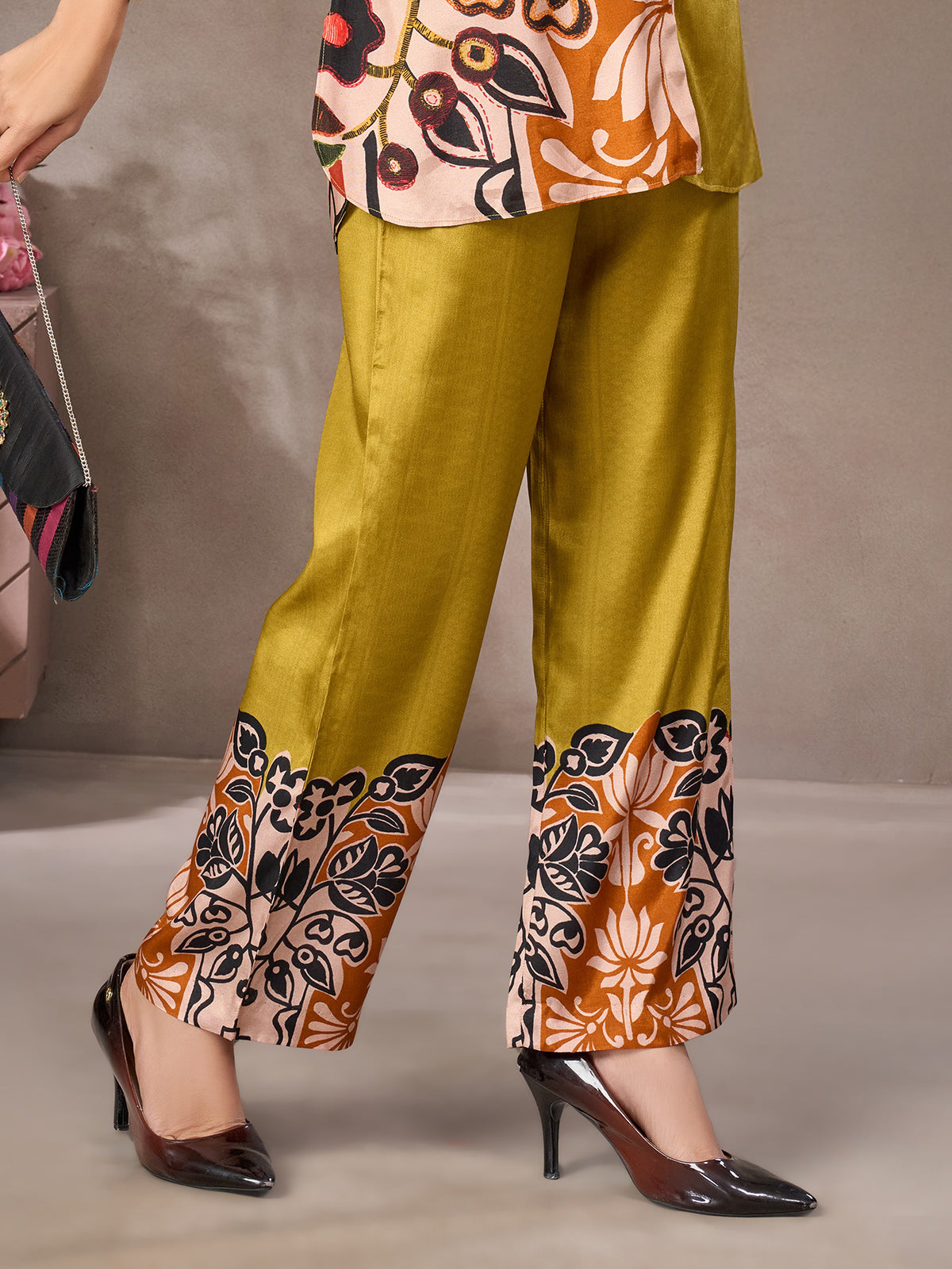 Mehendi green floral printed crepe silk co-ord set