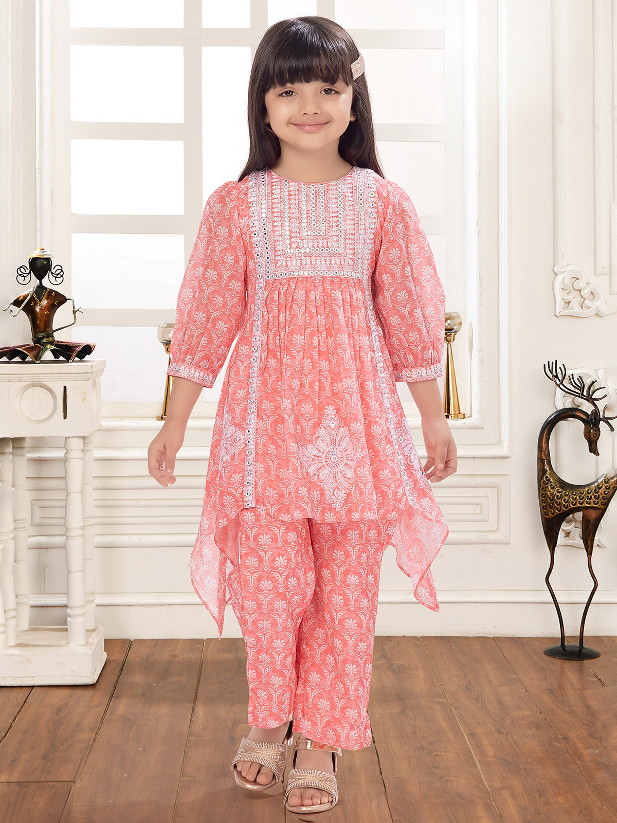 Peach georgette salwar suit with aabla work